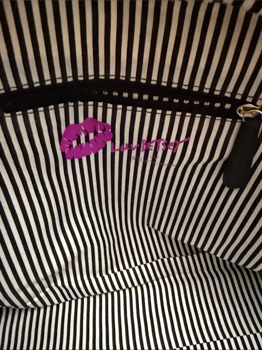 Betsy Johnson Quilted Weekender Tote Bag - Picture 4 of 8